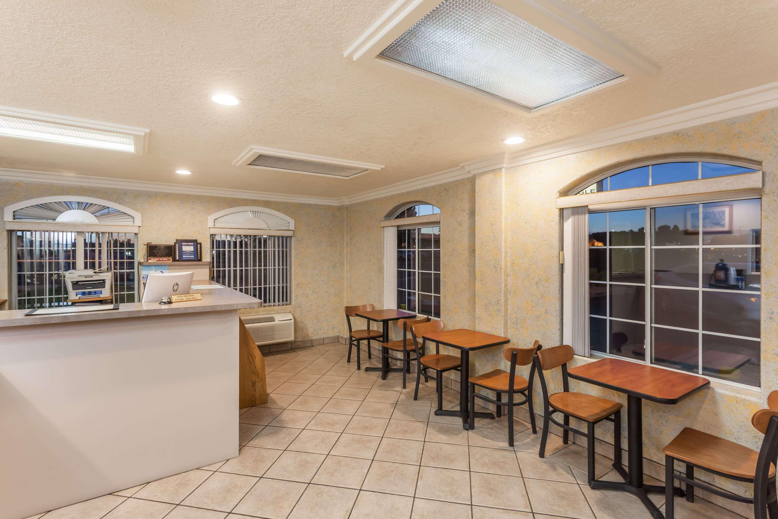 Travelodge By Wyndham Victorville Zewnętrze zdjęcie