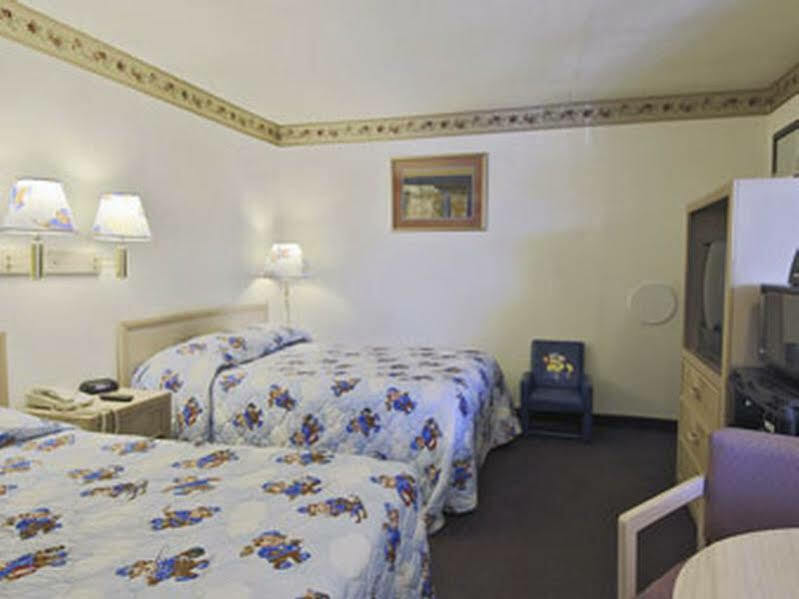 Travelodge By Wyndham Victorville Zewnętrze zdjęcie